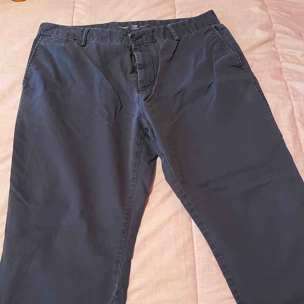 40x30. Old navy blue chinos size xxl , flex